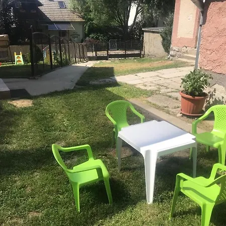 Toelgyfa Vendeghaz * Csernely